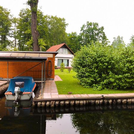 Ferienhaus Direkt An Der Spree Mit Whirlpool Und Sauna Berlijn Buitenkant foto